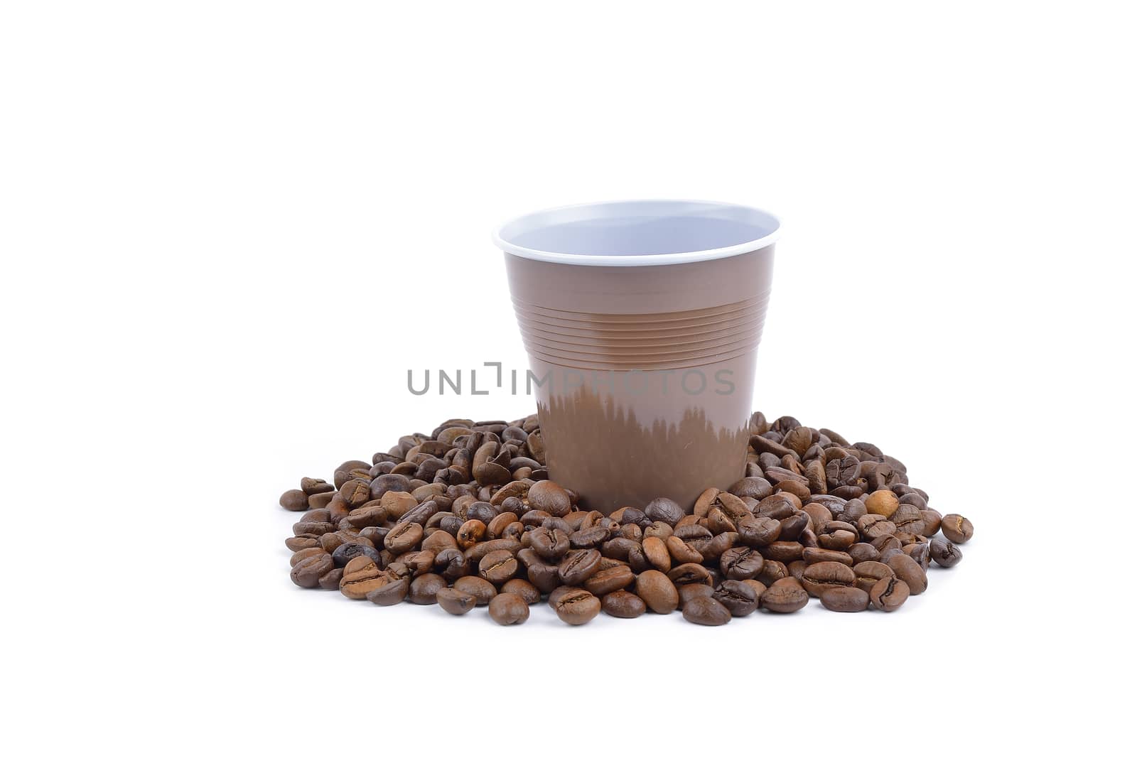 coffee beans stripes isolated in white background