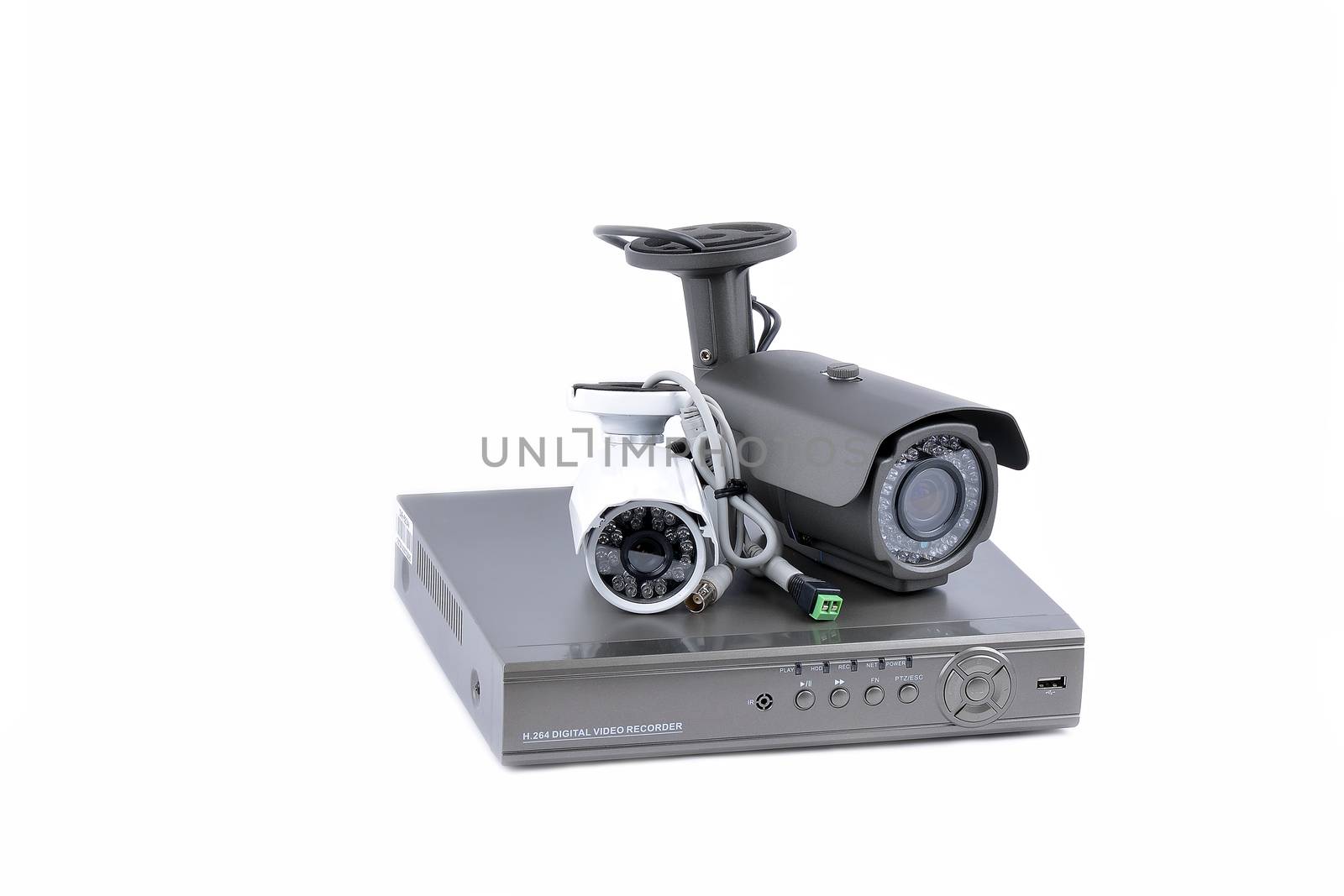 Digital Video Recorder and video surveillance cameras by constantinhurghea