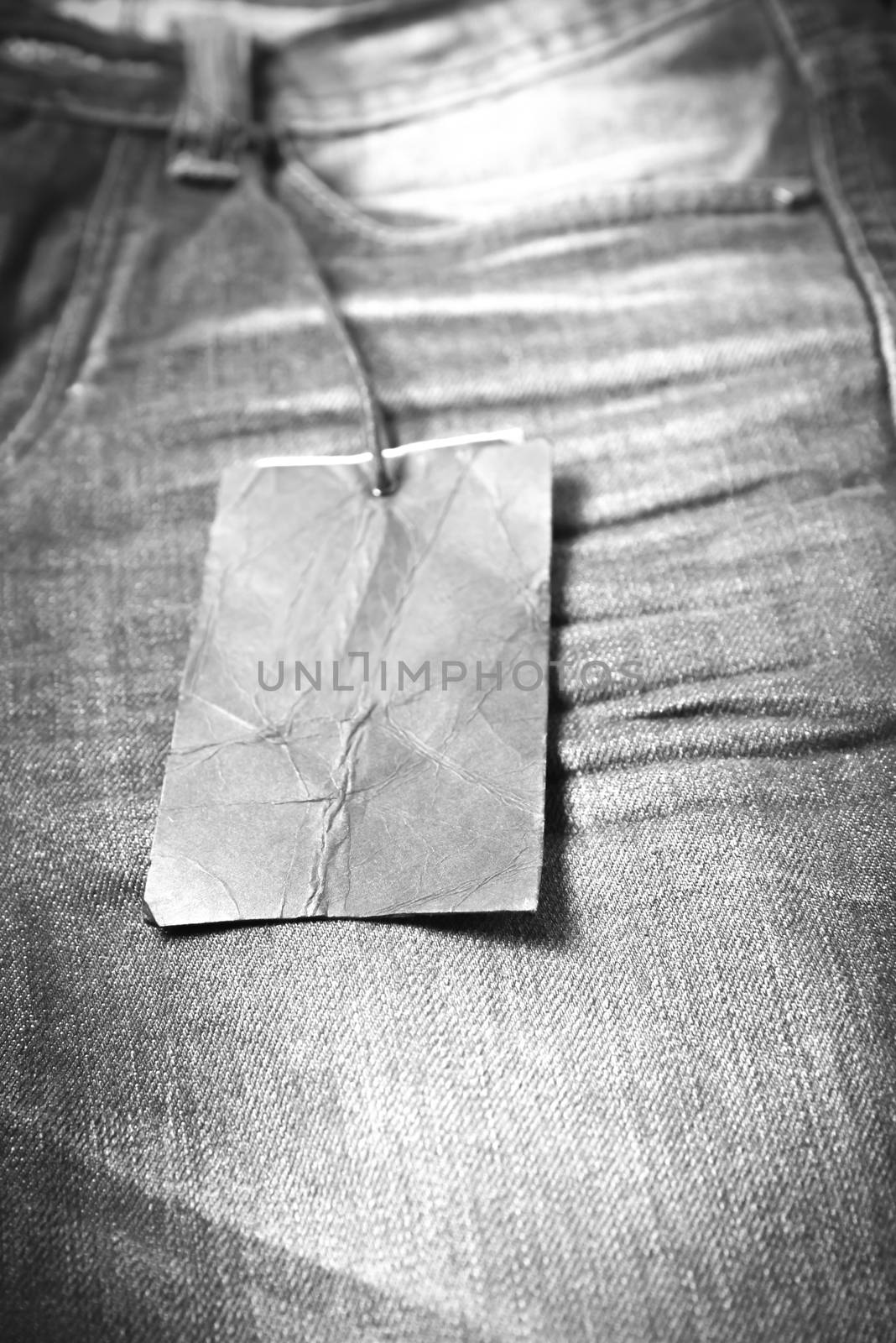 price tag on jean black and white tone color style