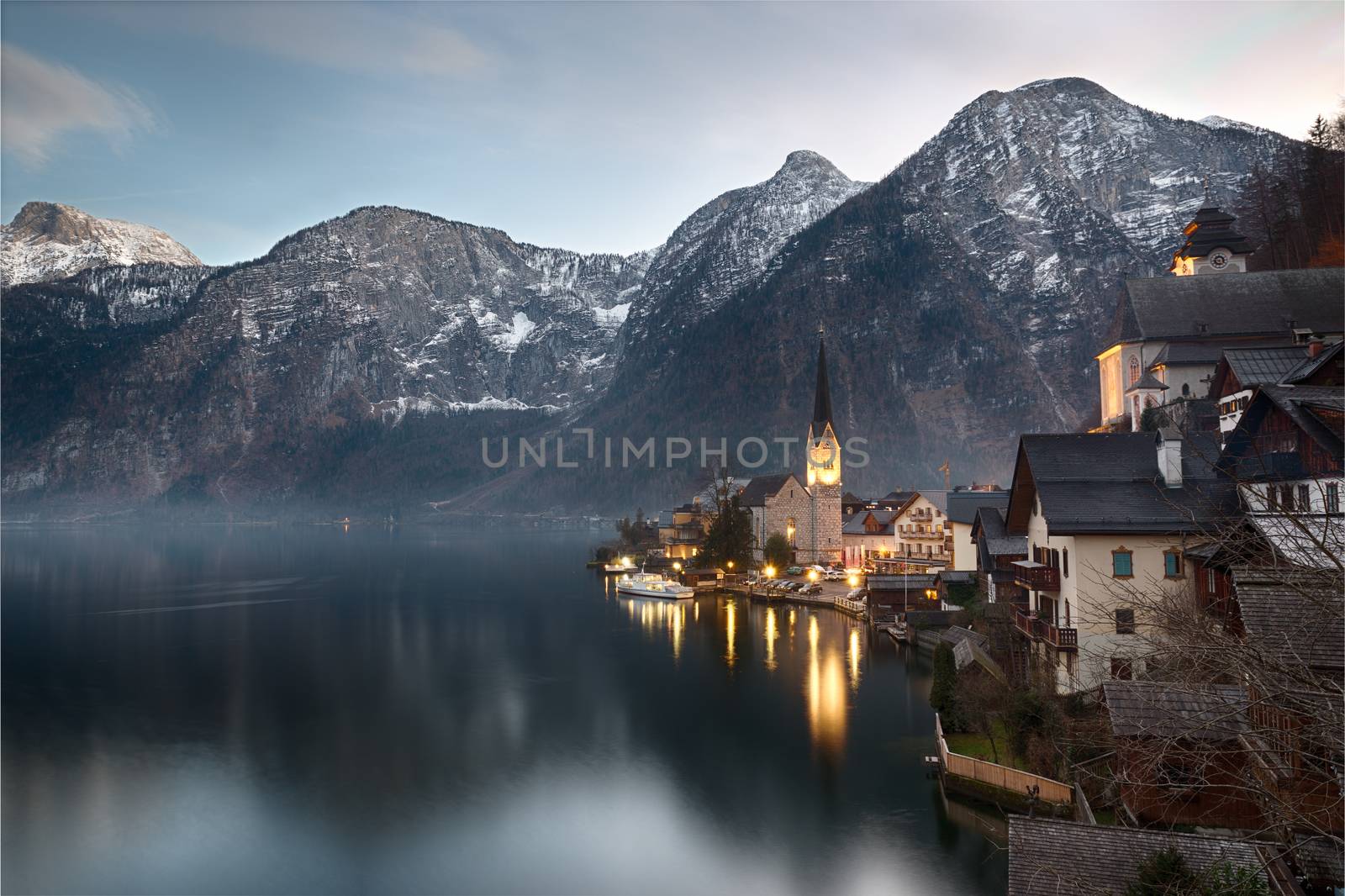 Early morning at lake Hallstatt, Salzkammergut, Austria by fisfra