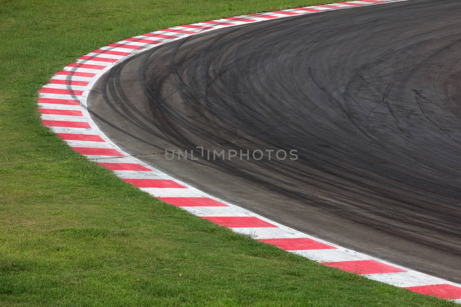 Race track curve road by liewluck