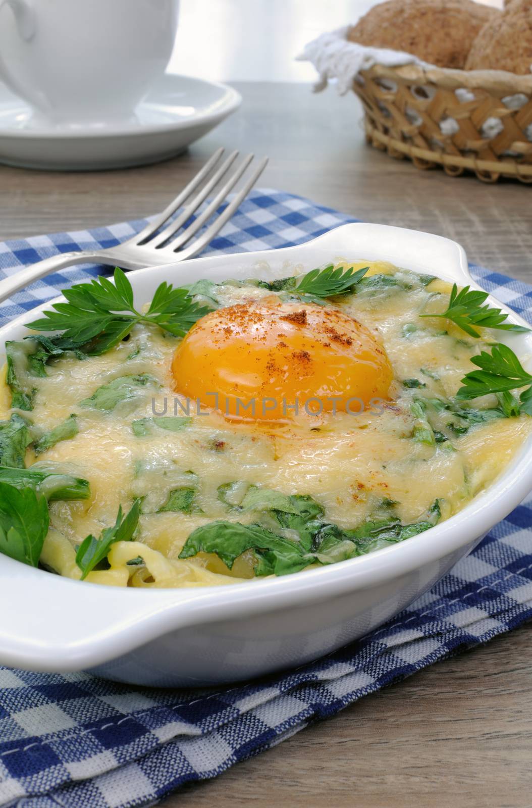 baked spinach and cheese  by Apolonia