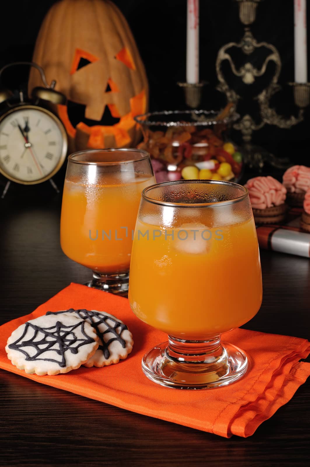 Pumpkin juice with ice by Apolonia