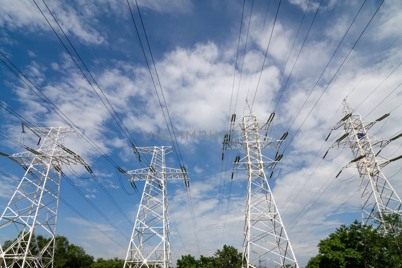 high voltage transmission line by Andreua