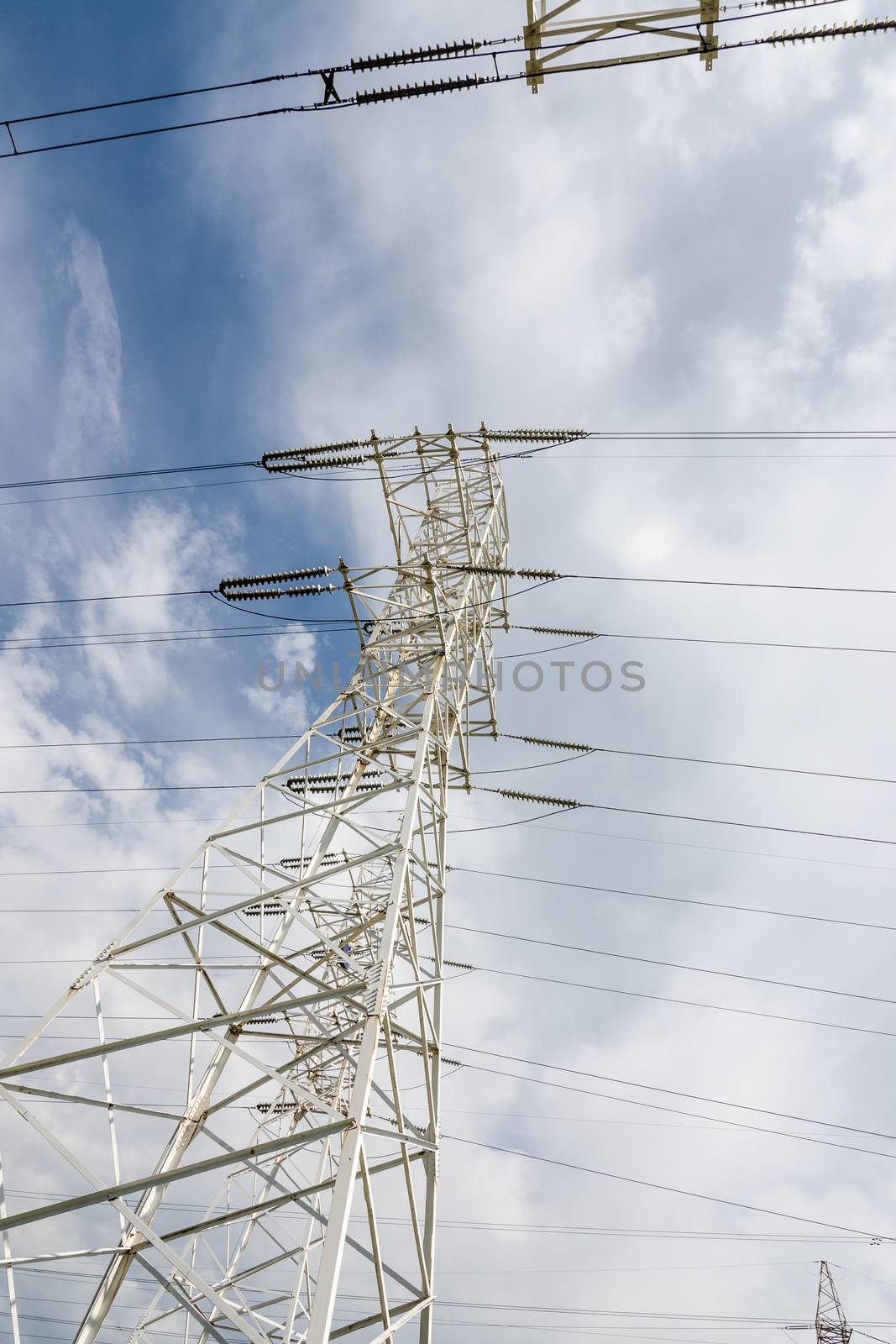 high voltage transmission line by Andreua