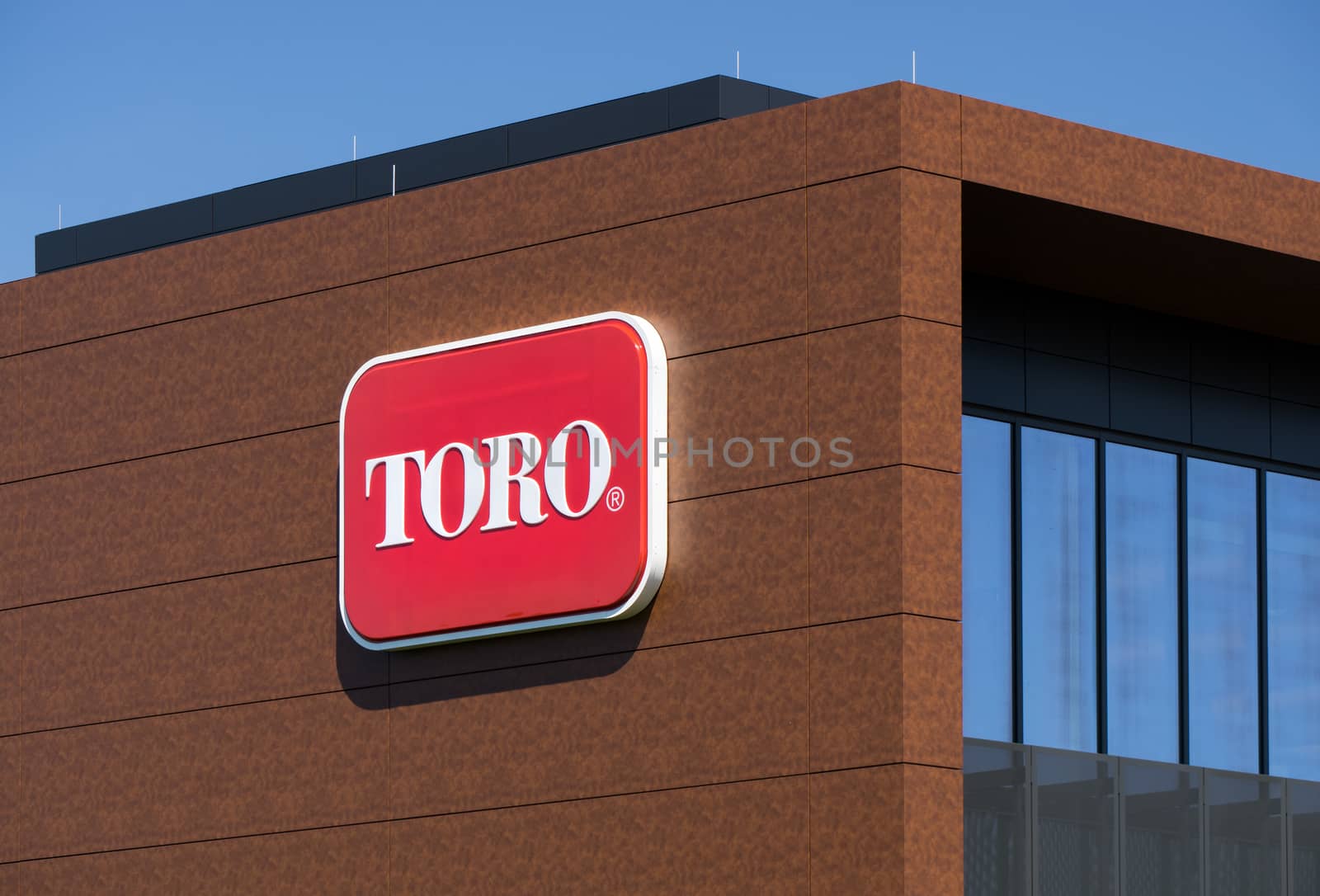 BLOOMINGTON, MN/USA - August 12, 2015: The Toro Company world headquarters. Toro is an American manufacturer of lawn mower and snow removal equipment.