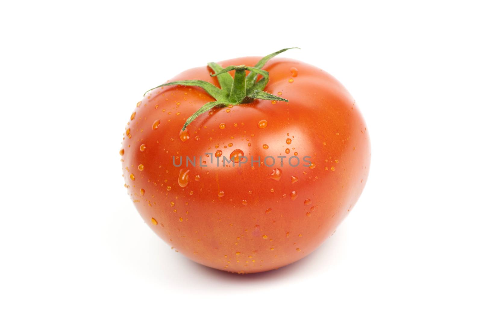 Ripe organic tomato by dred