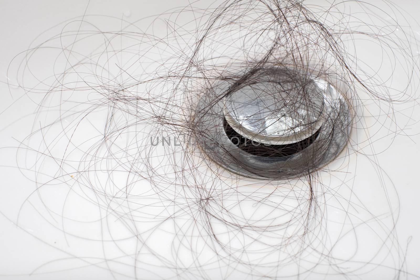Hair loss problem in sink by zneb076