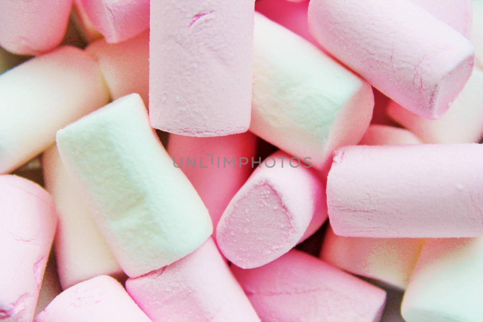 marshmellows pink and white by cheekylorns