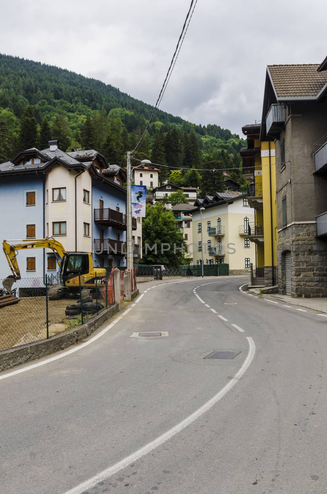 Ponte di Legno- Italy. Streets and homes