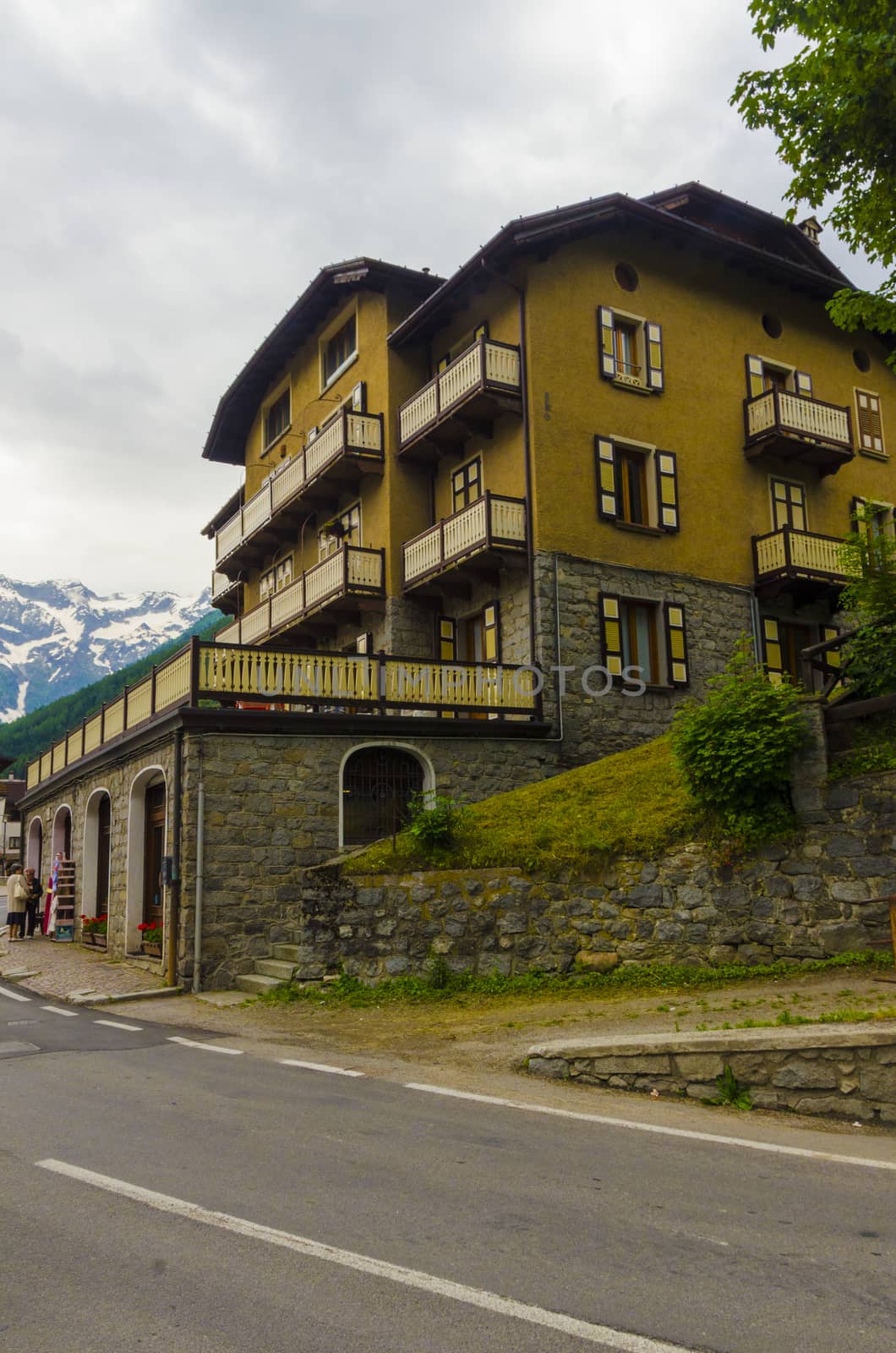 Ponte di Legno- Italy. Streets and homes by rogkoff