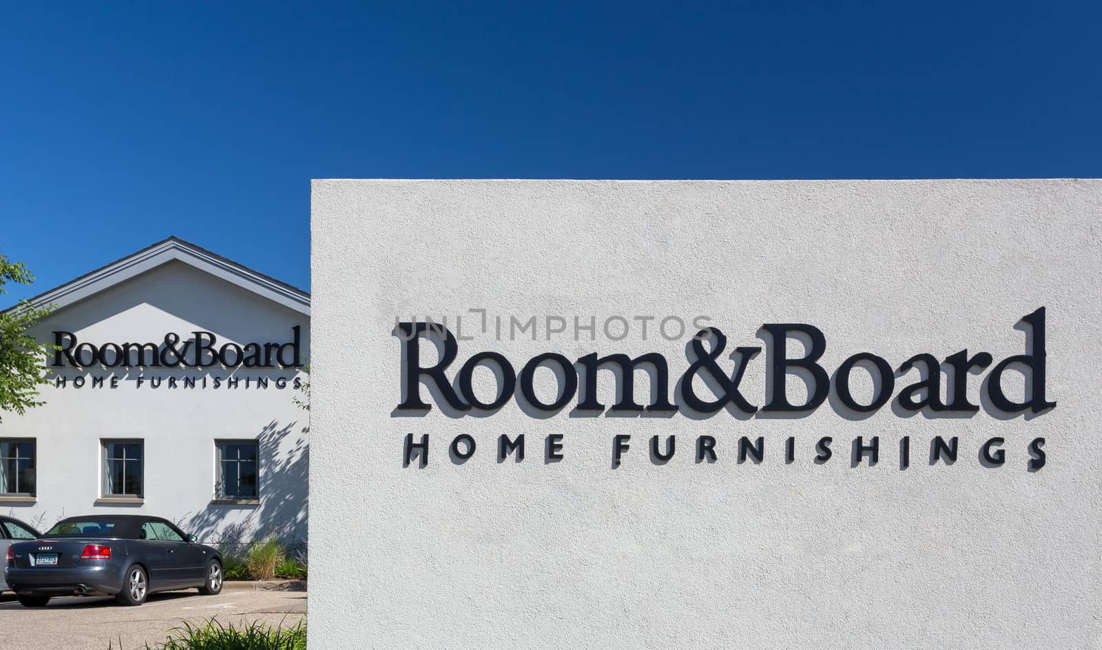 EDINA, MN/USA - AUGUST 11, 2015: Room and Board exterior and sign. Room & Board is an American modern furniture and home furnishings retailer.