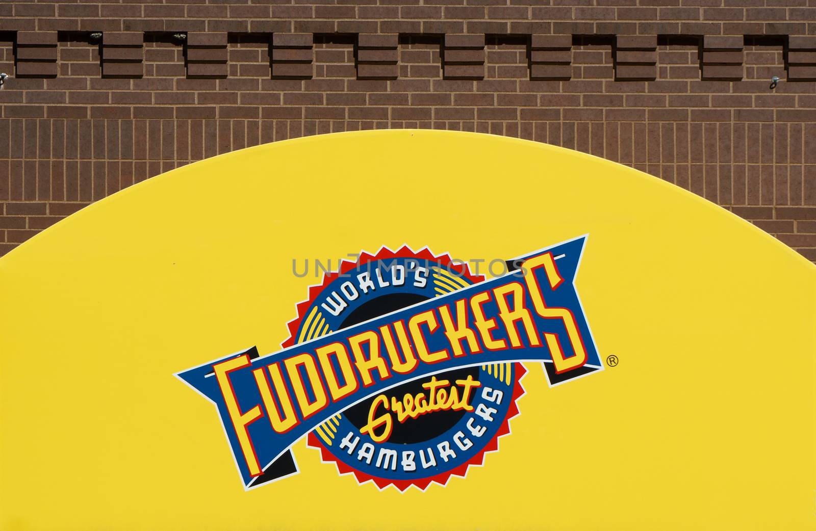 Fuddruckers Restaurant Exterior and Sign. by wolterk
