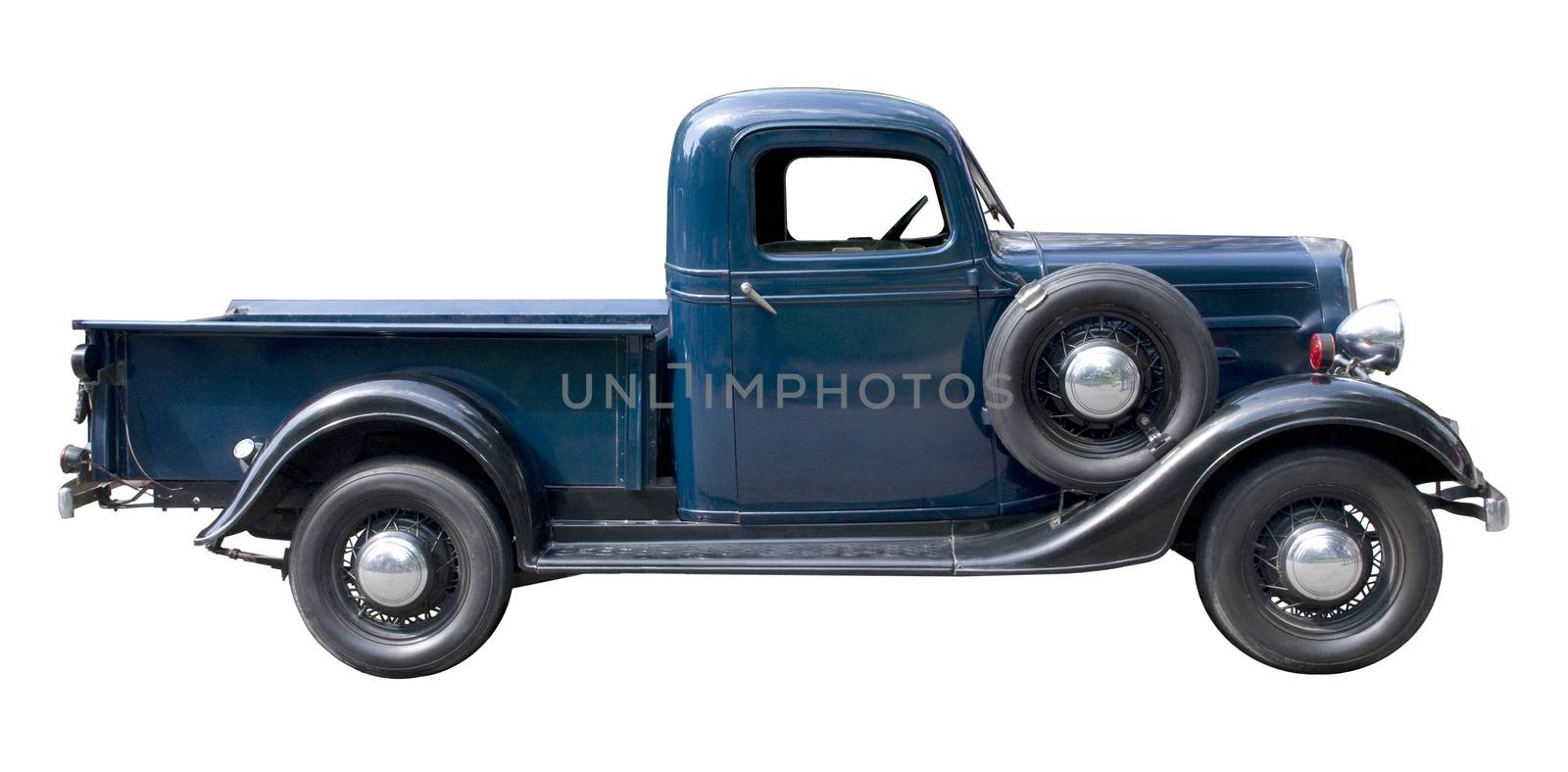 Blue vintage pickup truck from 1930s by Balefire9