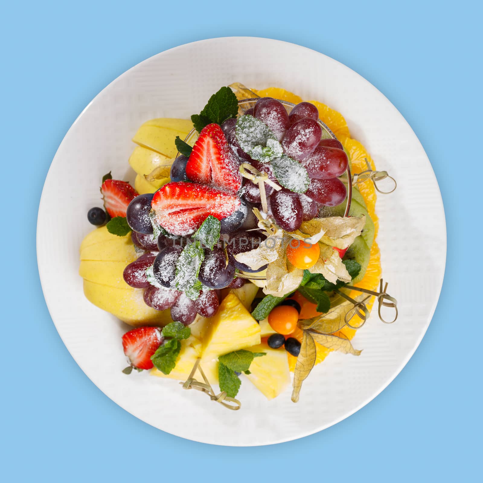 Elegant and rich fruit platter. Sweet food