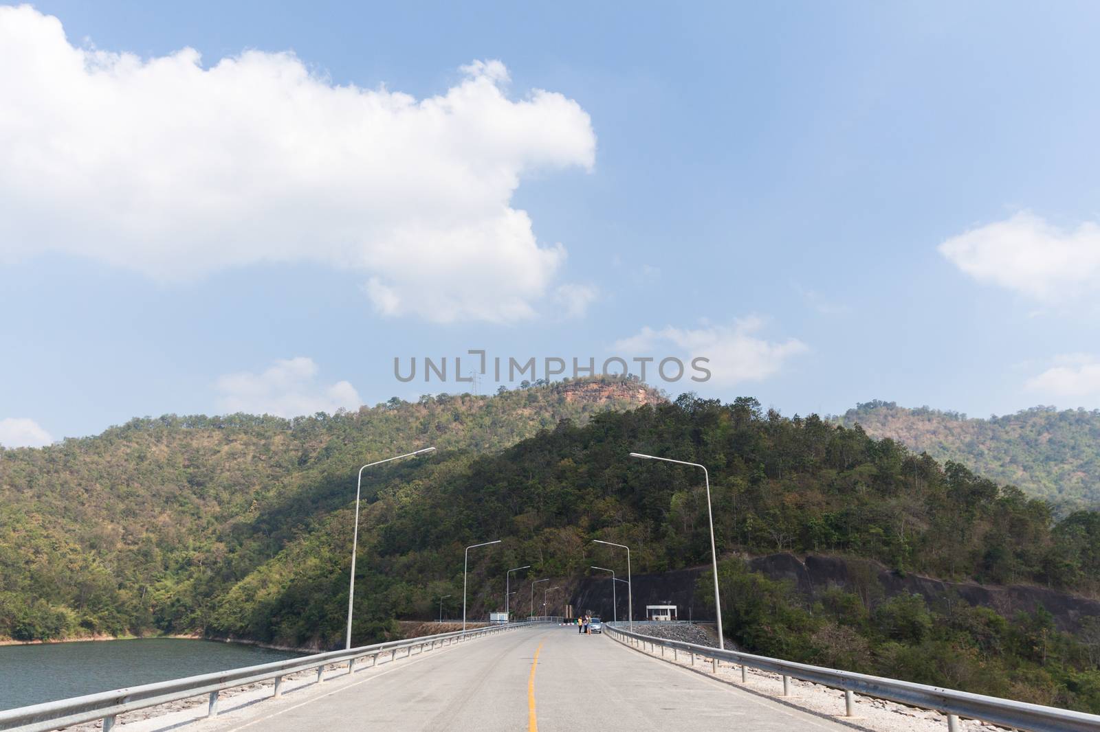  Road in Srinakarin dam by kritsada1992