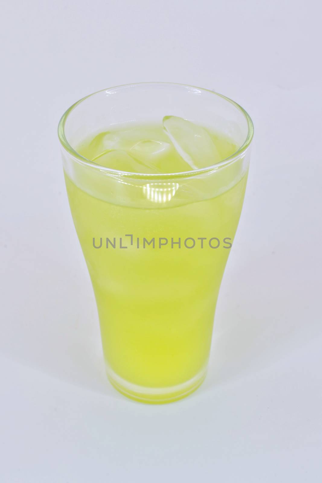 Cold green tea