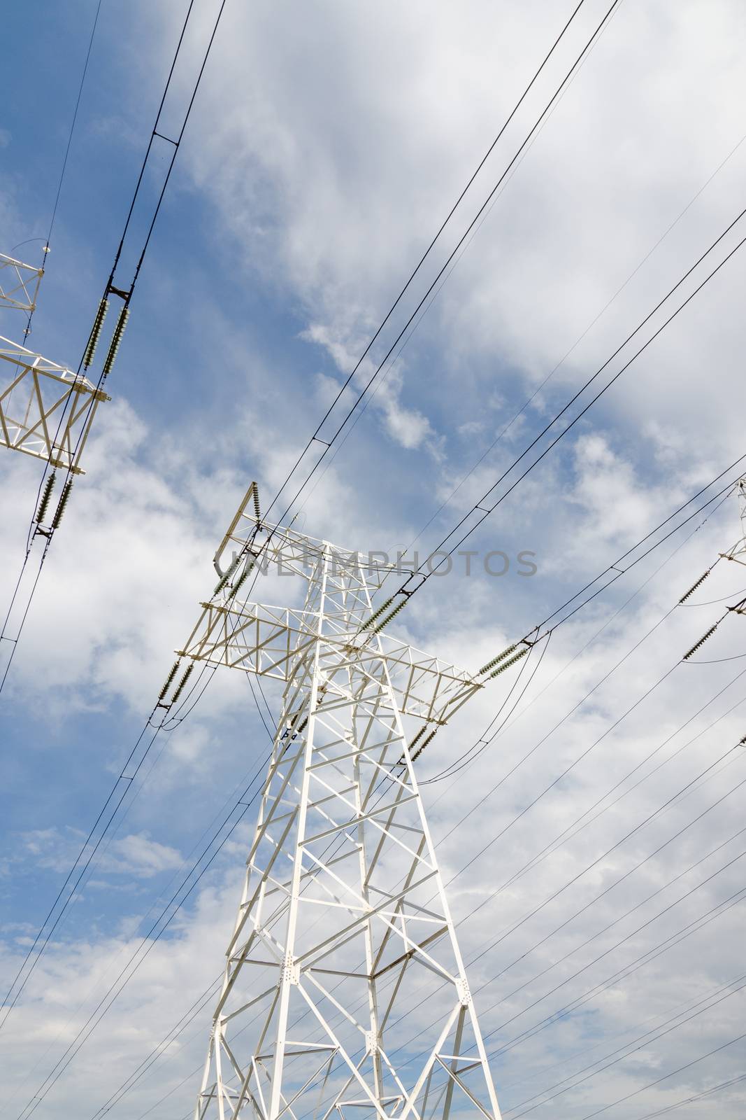 high voltage transmission line by Andreua