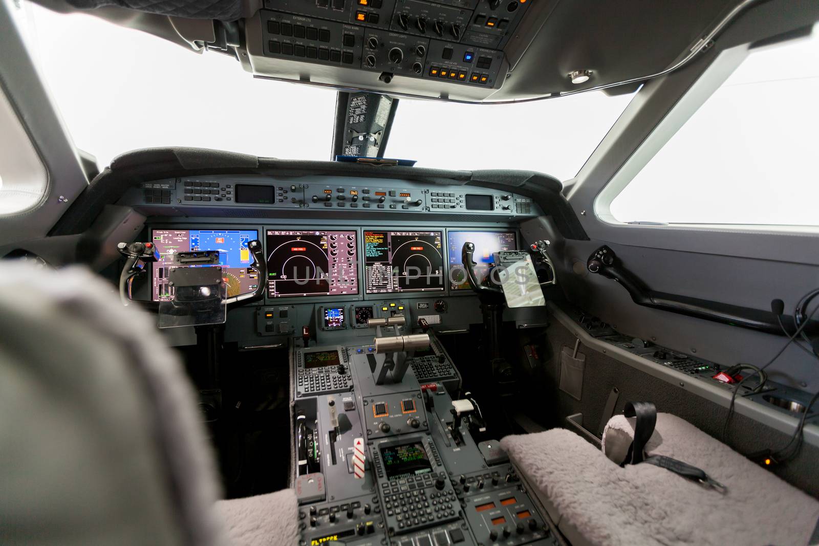 Inside view Cockpit G550 with blue sky and clouds