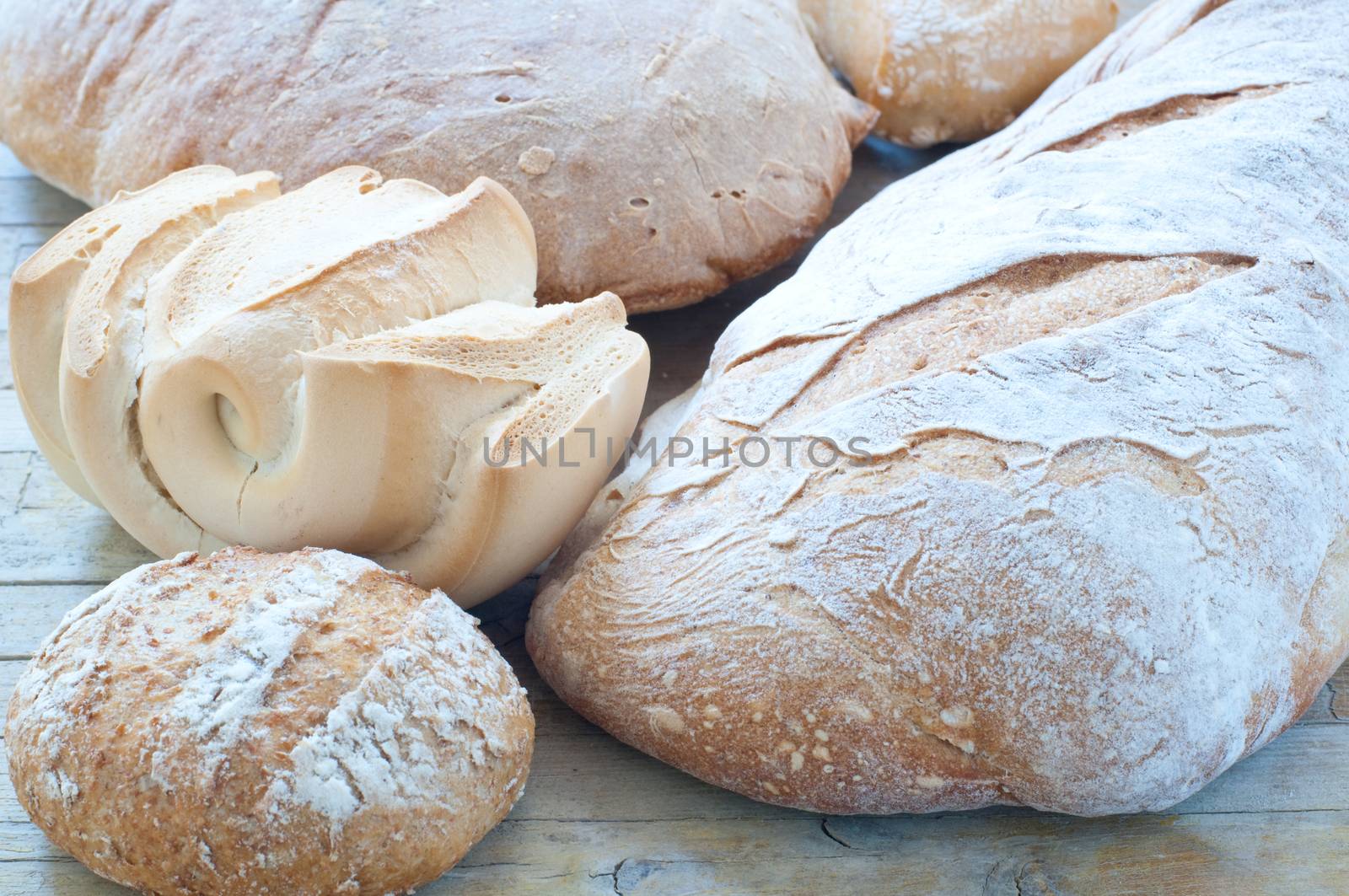 Different varieties of Italian pasta and homemade bread