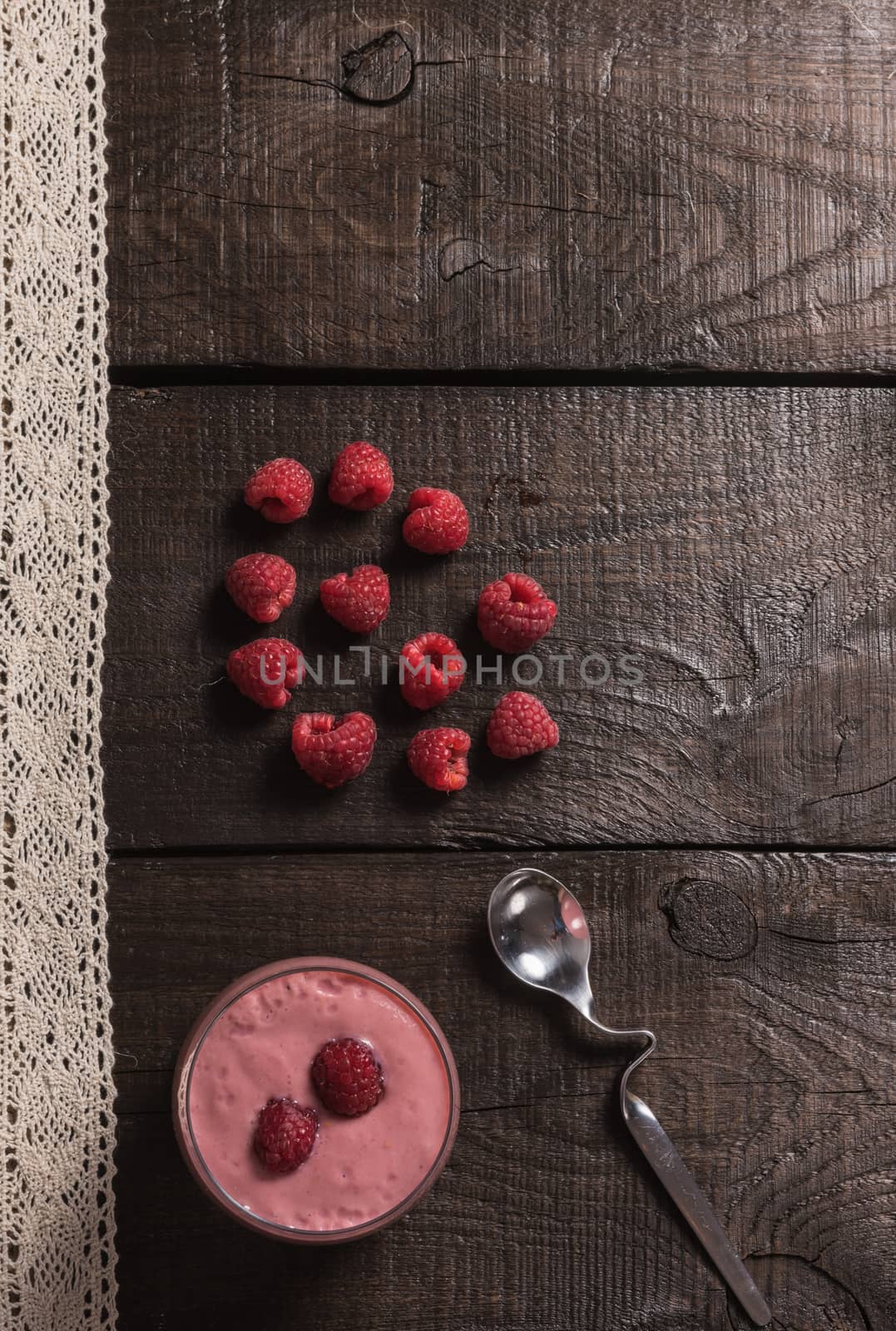 raspberry - banana smoothie by Andreua