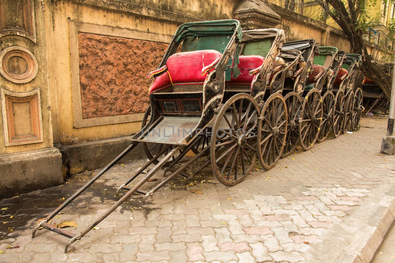 Traditional rickshaw by neelsky