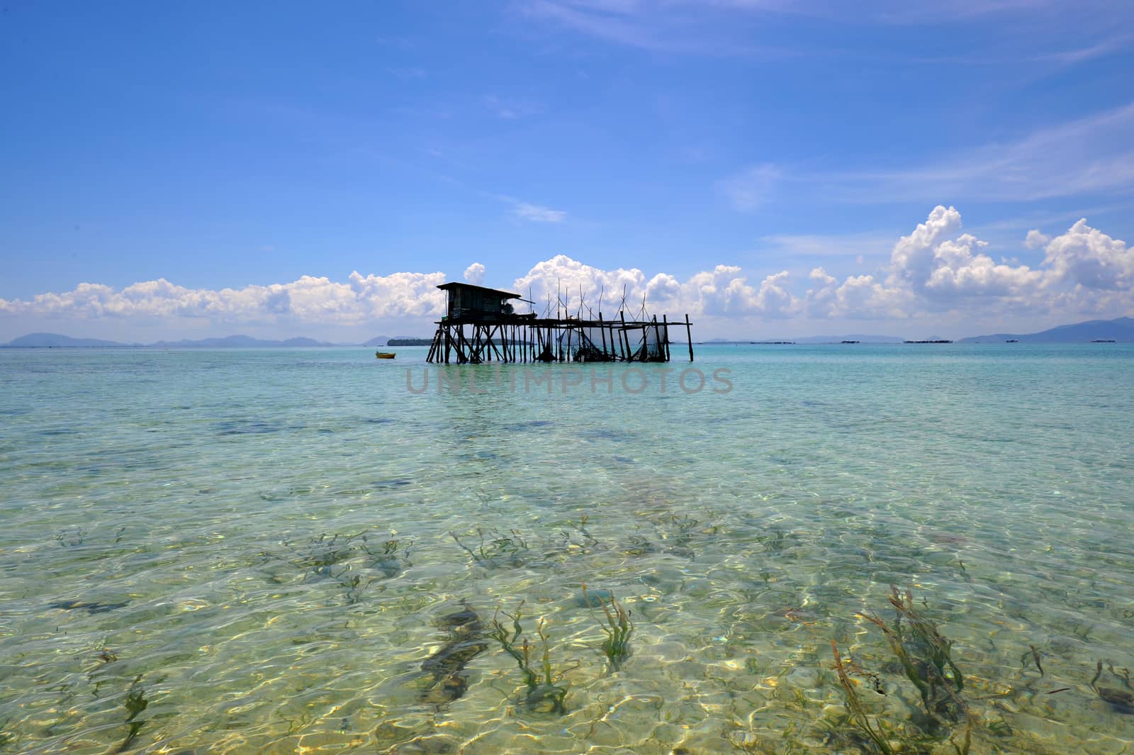 Bajau’s floating village at Semporna Sabah, Borneo, Malaysia by shahreen