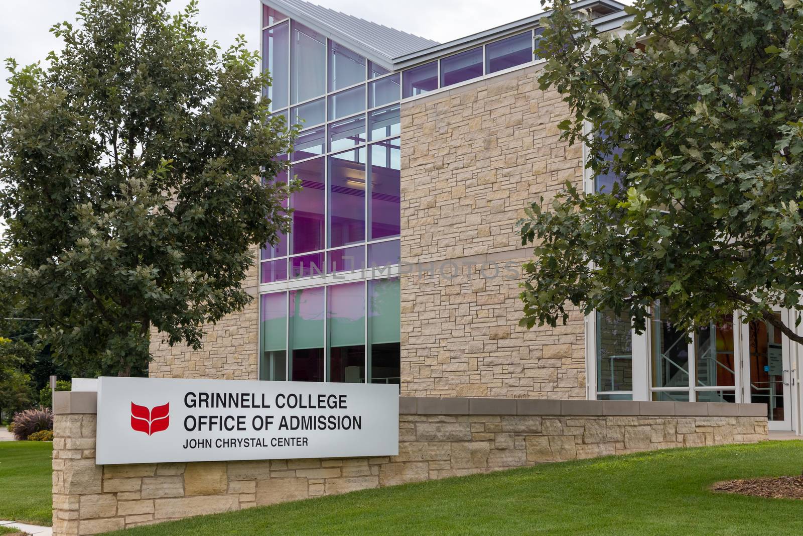 Grinnell College Office of Admission on the campus of Grinell Co by wolterk