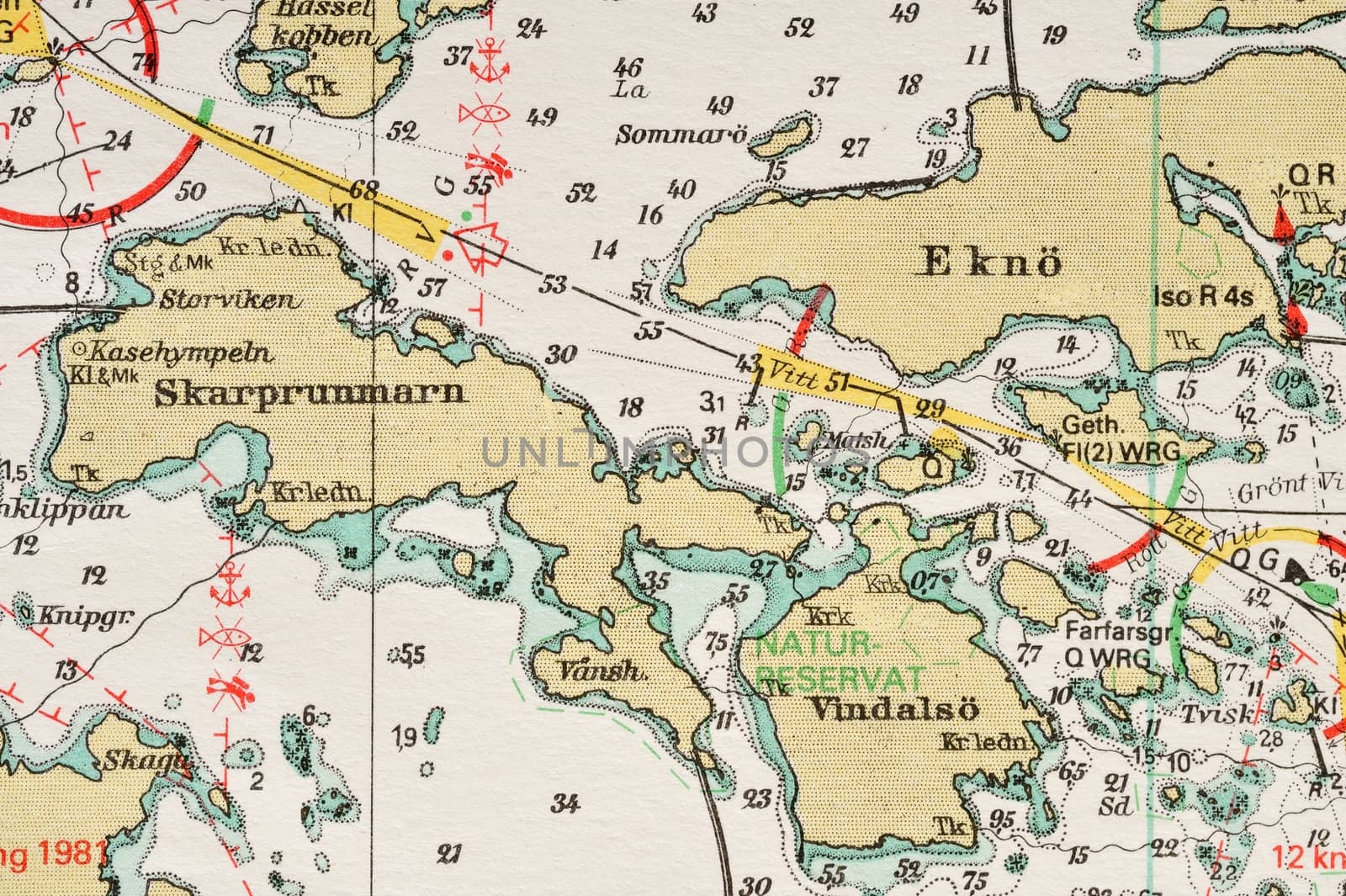 Macro shot of a old marine chart, detailing Stockholm archipelago. 

Picture is from "Batsjokort 1982-83 Serie A LANDSORT-ARHOLMA", created 2013-10-12.