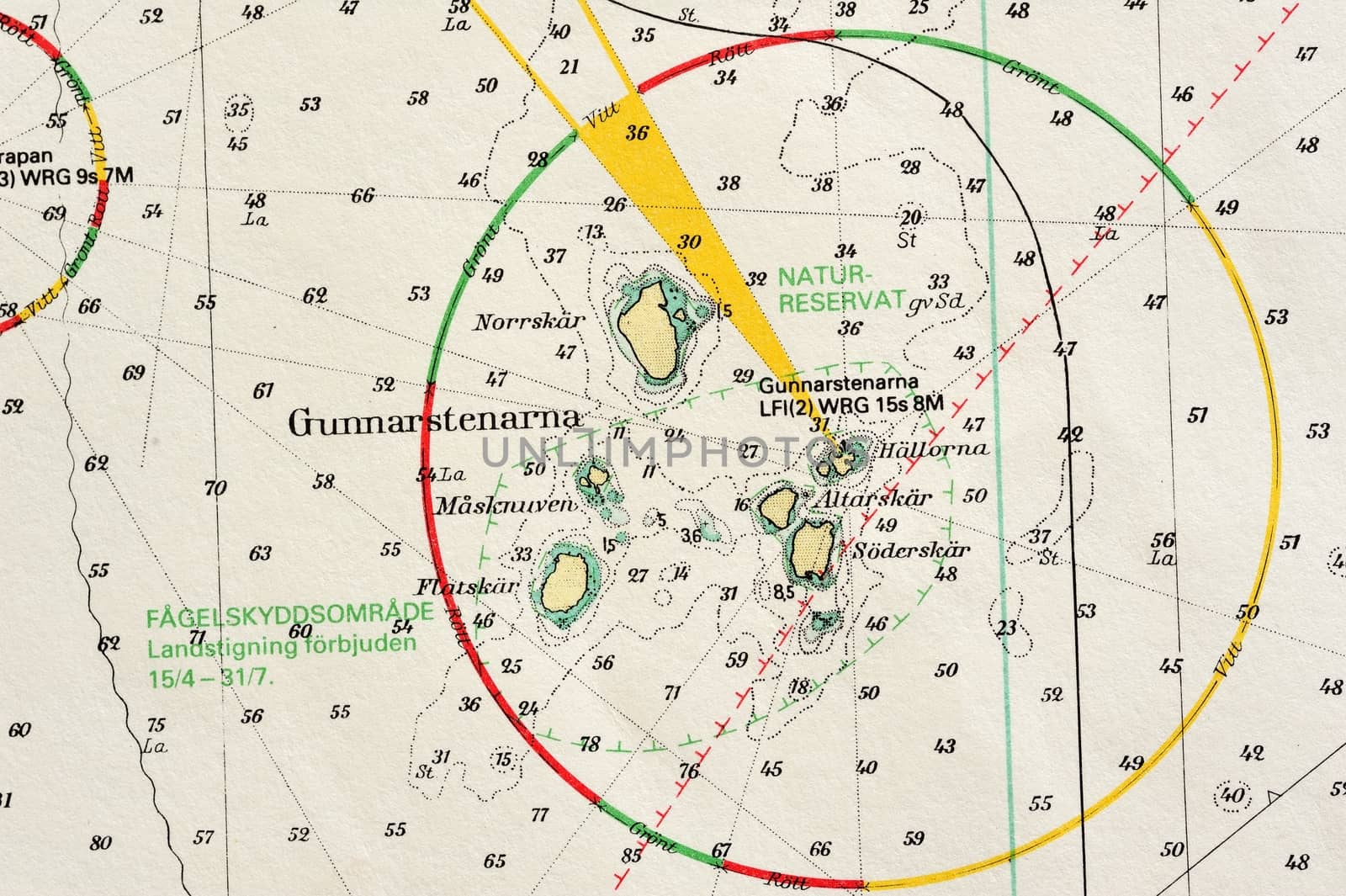 Macro shot of a old marine chart, detailing Stockholm archipelago. 

Picture is from "Batsjokort 1982-83 Serie A LANDSORT-ARHOLMA", created 2013-10-12.