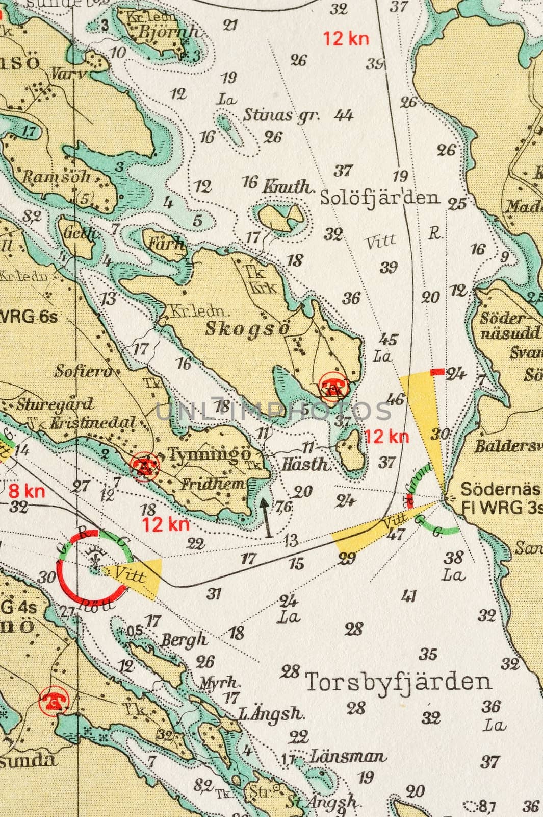 Macro shot of a old marine chart, detailing Stockholm archipelago. 

Picture is from "Batsjokort 1982-83 Serie A LANDSORT-ARHOLMA", created 2013-10-12.