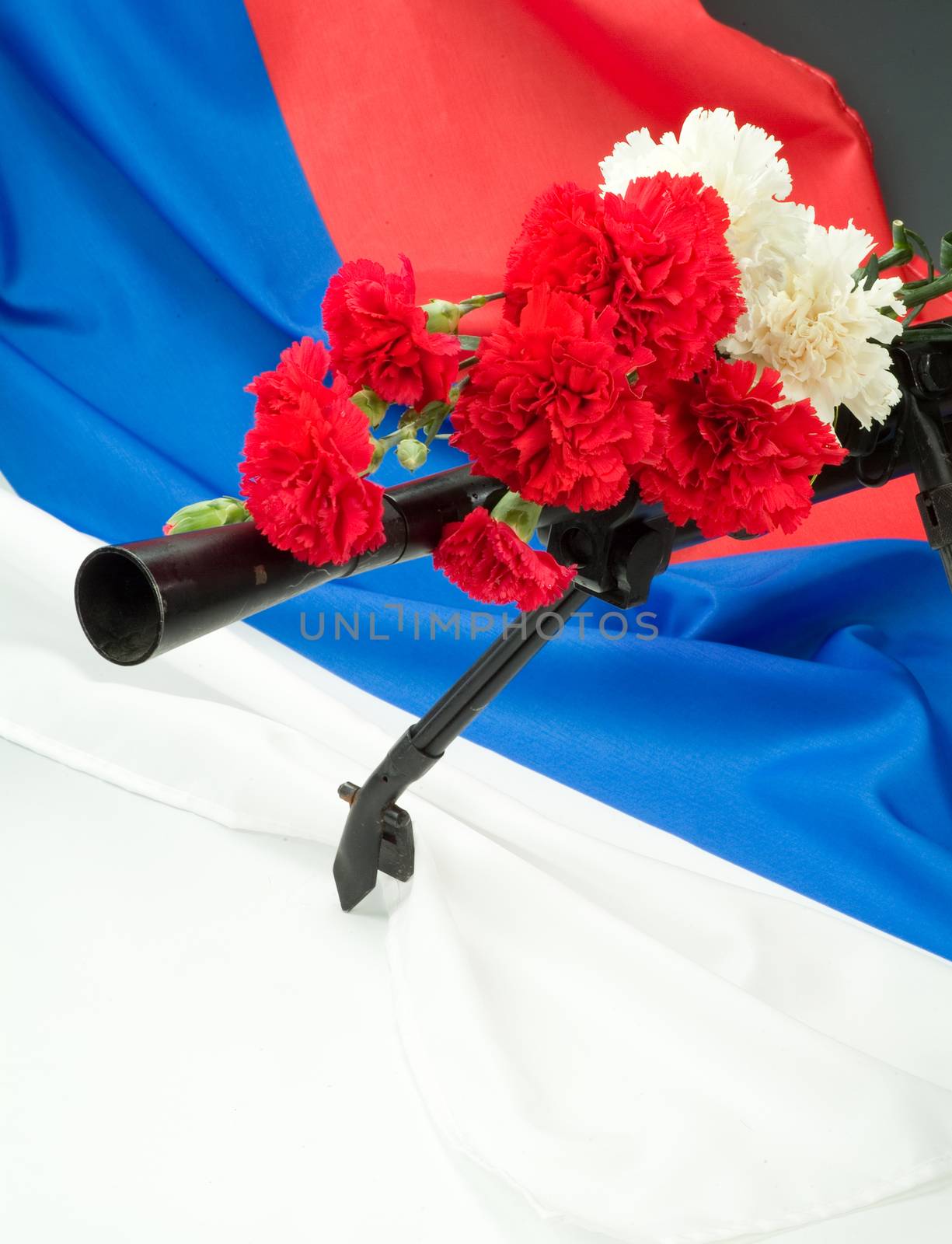 Machinegun and flowers