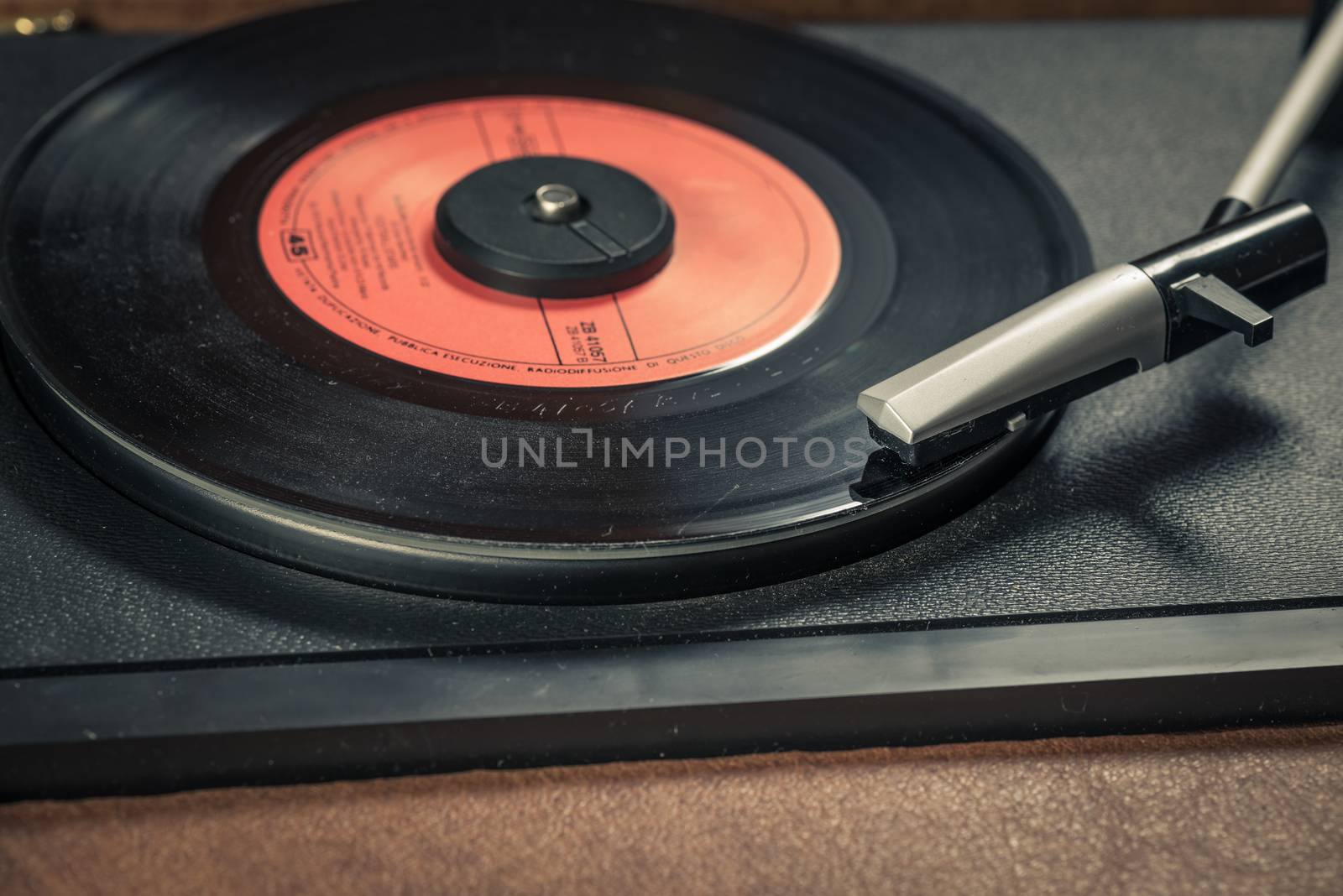 Pictured an old record player of the 70s