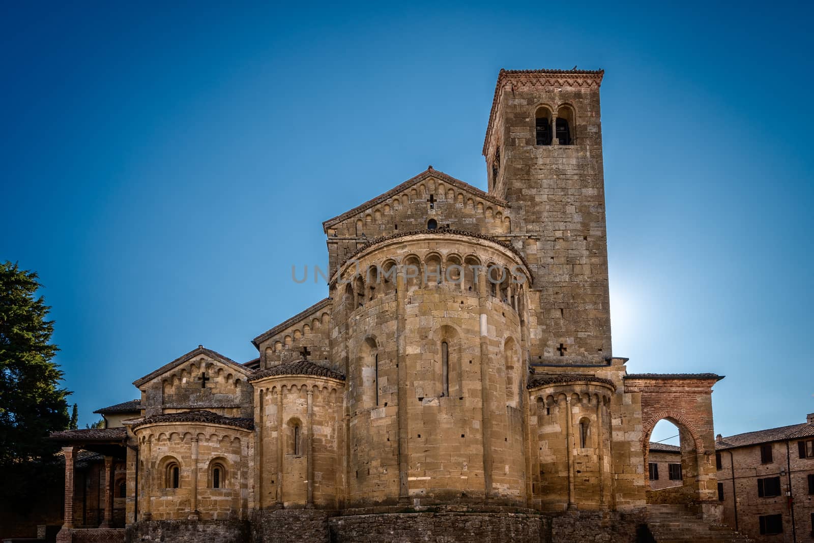 La Collegiata Castell'Arquato front by Robertobinetti70