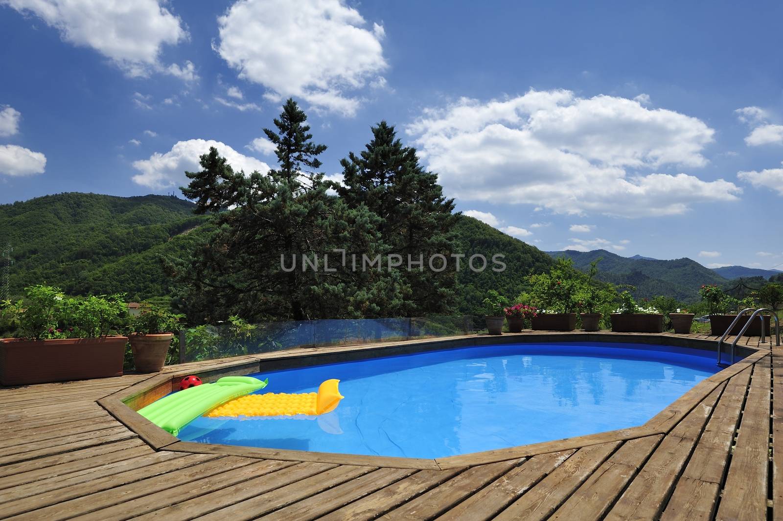 Italian countryside with pool, between Firenze and Bologna.