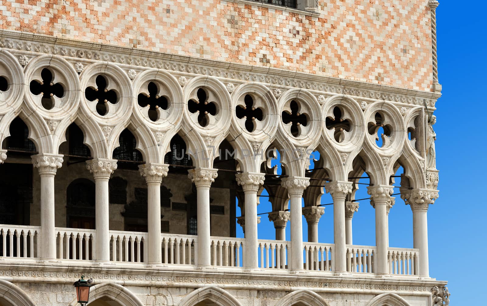 Detail of the Doge Palace (Palazzo Ducale) in St. Mark Square, Venice (UNESCO world heritage site), Veneto, Italy
