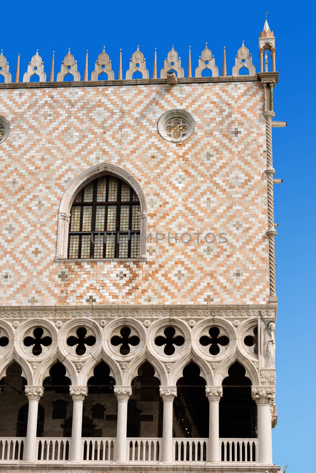 Detail of the Doge Palace (Palazzo Ducale) in St. Mark Square, Venice (UNESCO world heritage site), Veneto, Italy