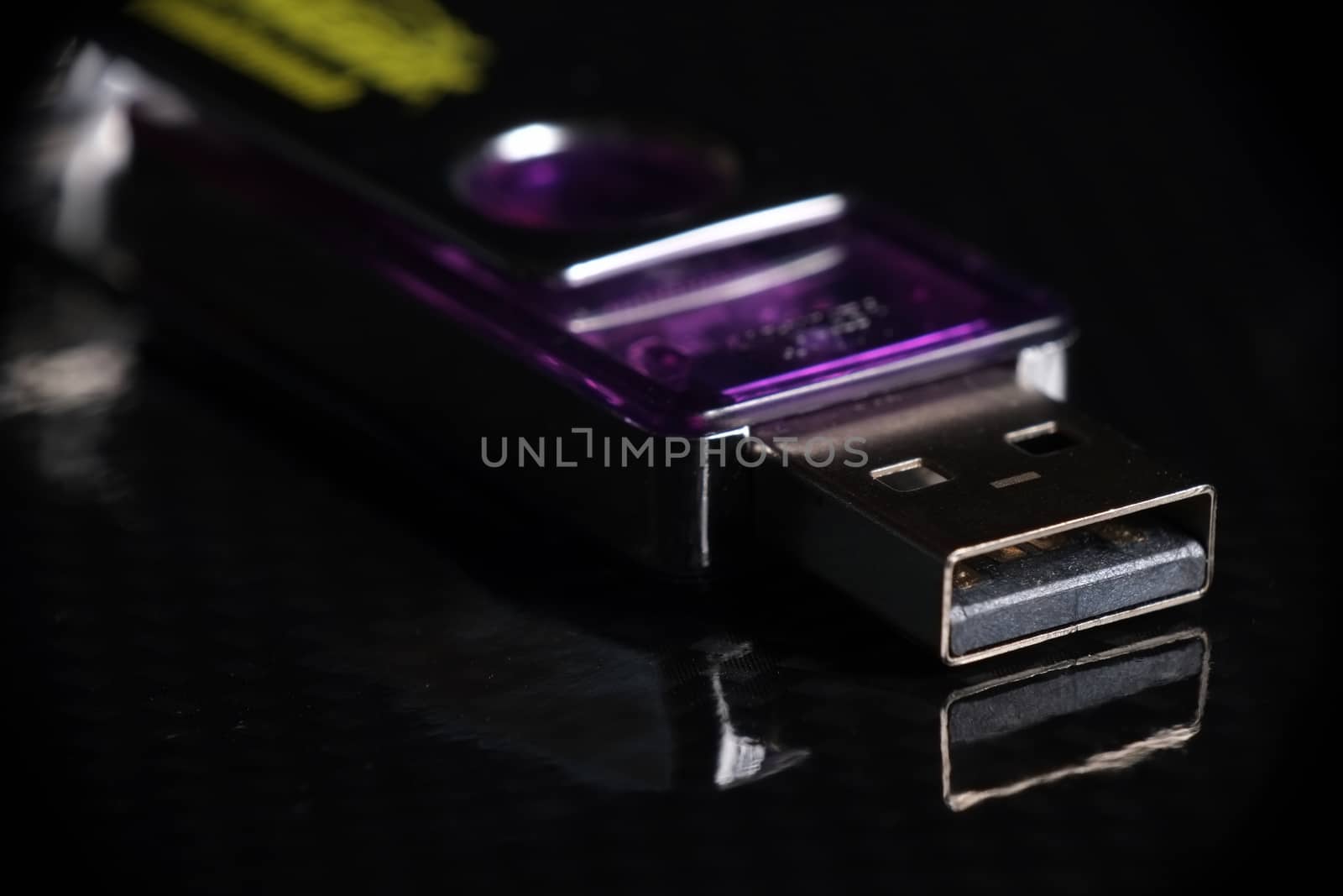 USB flash memory stick by AngeloDeVal