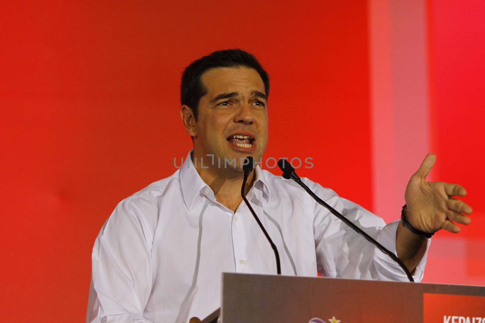 GREECE, Athens: Alexis Tsipras, former Prime Minister and current leader of Syriza, addresses a crowd of Syriza supporters during the party's final election rally at Syntagma Square, Athens on September 18, 2015 two days ahead of the Greek General Election