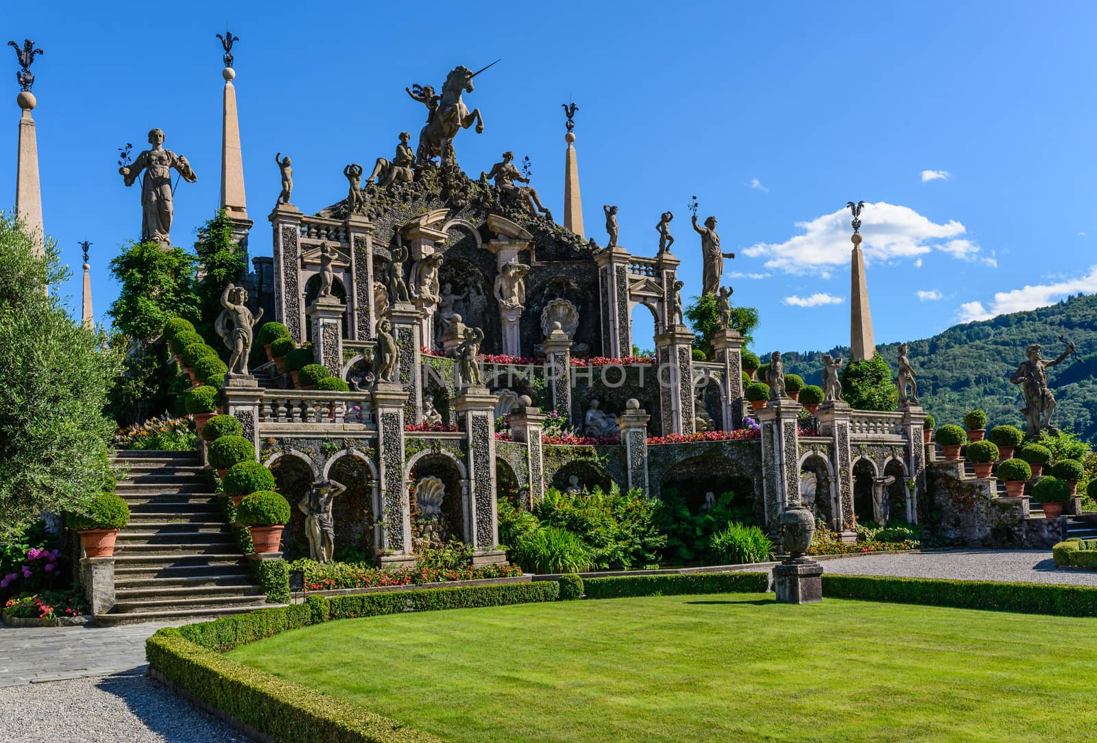 Isola Bella is located in the middle of Lake Maggiore you can get with liners or private just 5 minutes off the town of Stresa. 
The island owes its fame to the Borromeo family who built a magnificent palace with a beautiful garden.