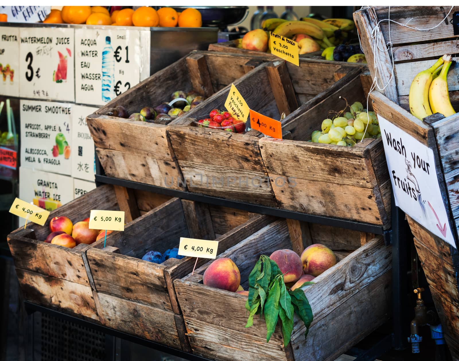 Older Greengrocer Florence by Robertobinetti70