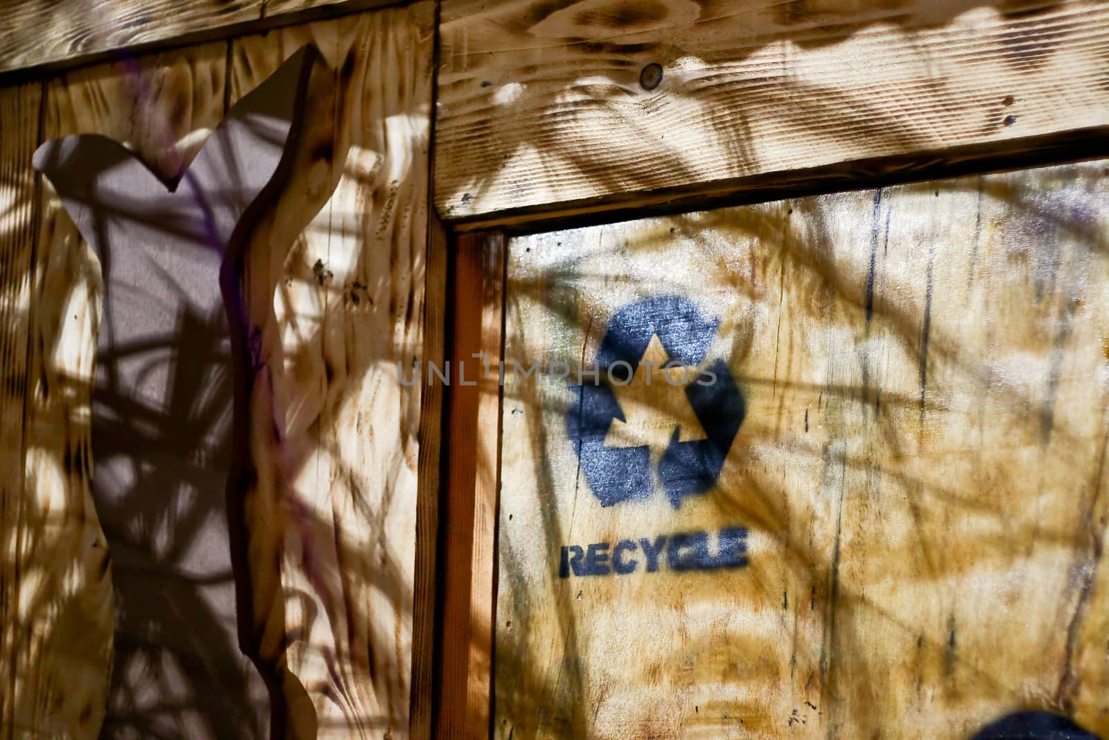 Recycle Logo by yayalineage