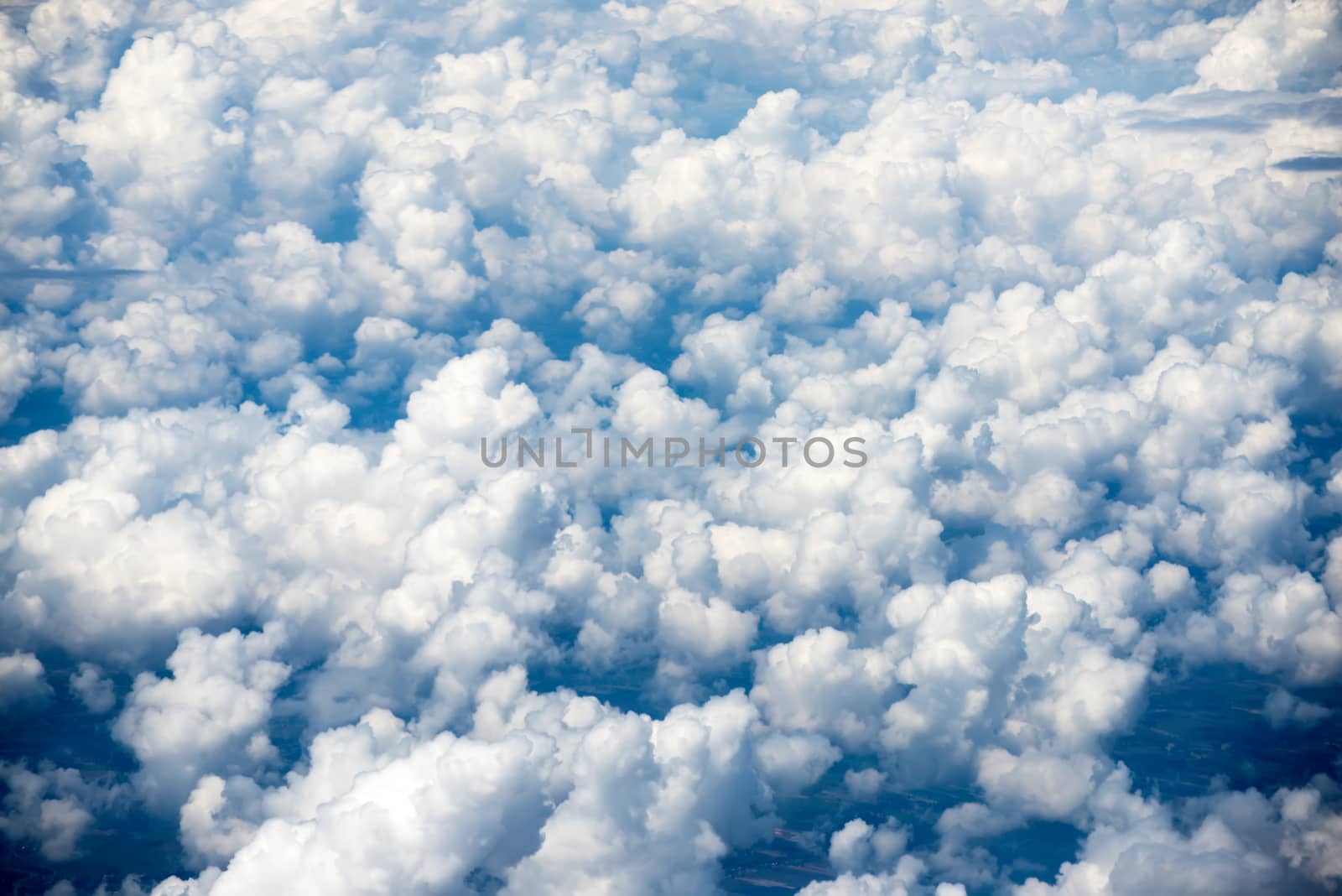 Cloudscape. Blue sky and white cloud. Sunny day. Cumulus cloud .