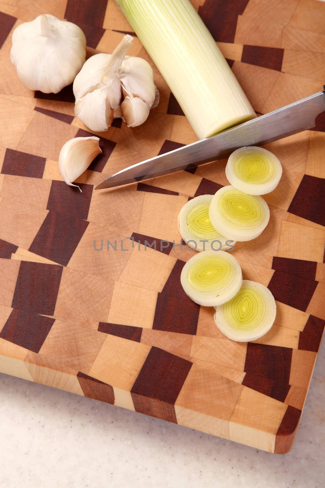 vegetables on a chopping board by sveter