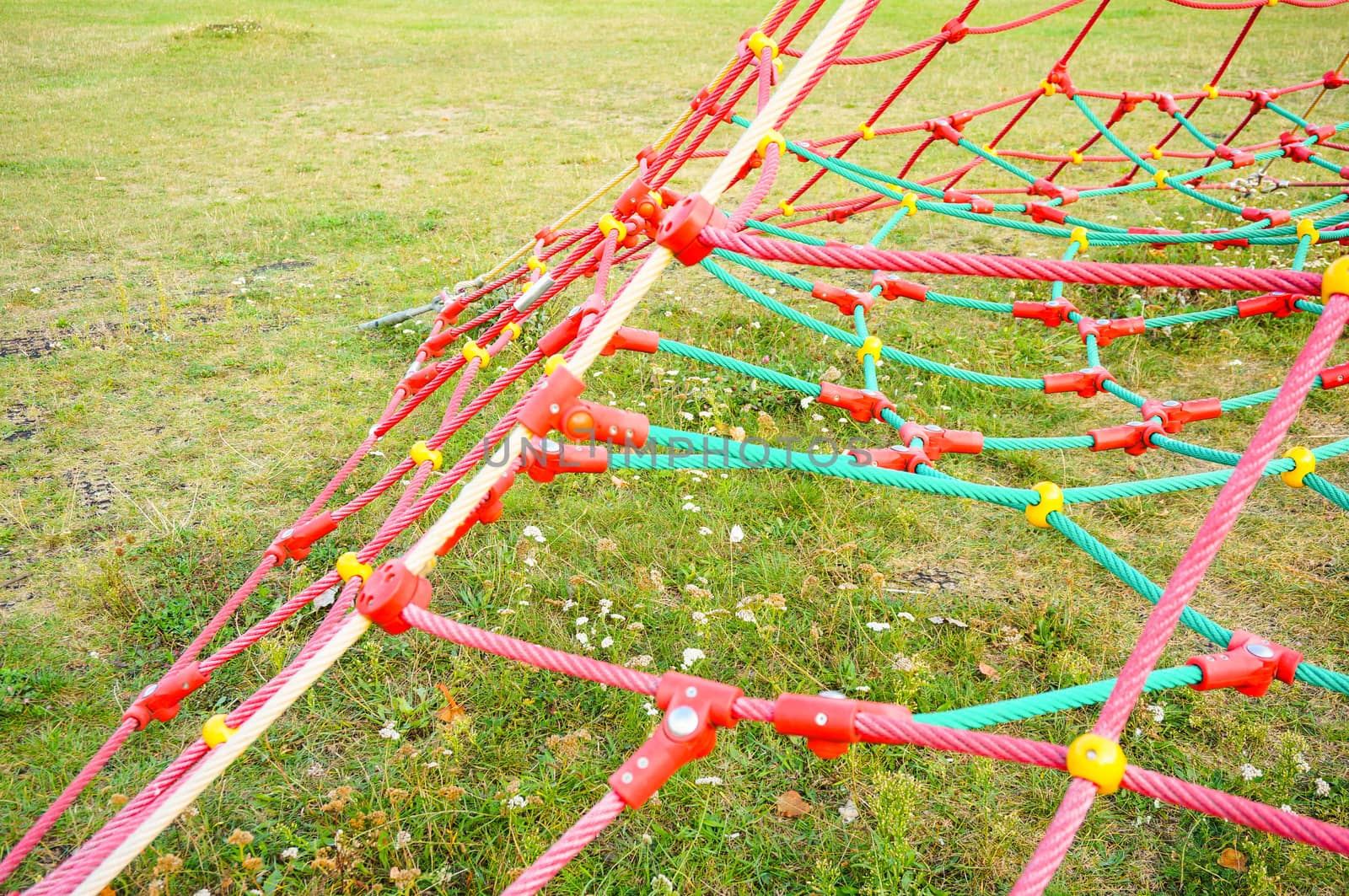 Climbing rope net of a play ground