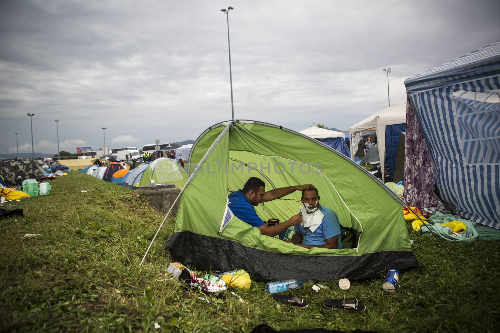 CROATIA - REFUGEES - SLOVENIA - EUROPE - MIGRANT  by newzulu