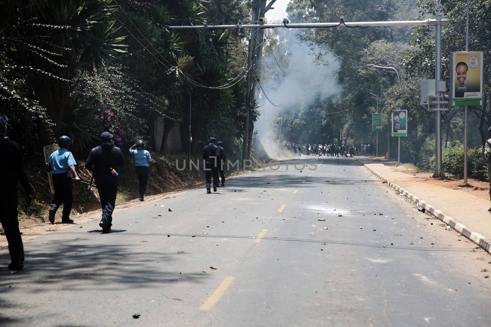 KENYA, Nairobi: Clashes erupt in Nairobi, Kenya on September 22, 2015 after police officials attempted to forcibly disperse university students protesting delayed government loans disbursement through Higher Education Learning Board (HELB).According to our contributor, the riot police had resorted to using tear gas canisters to break up the crowds, which had blocked Haile Selassie road.