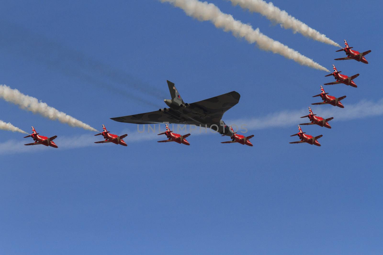 ENGLAND - SOUTHPORT AIRSHOW 2015 - AERO - AVIATION - PERFORMANCE by newzulu