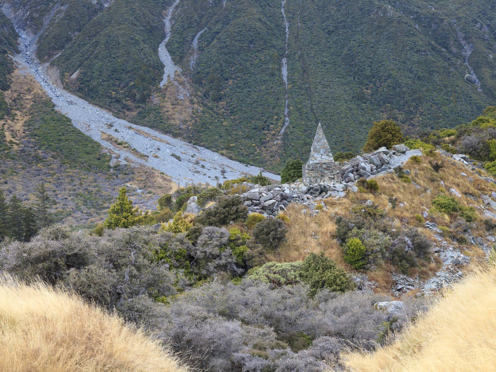 Aoraki/Mount Cook Climbers Memorial. This memorial commemorates the dozens of climbers who have perished on the mountain since an avalanche on Linda Glacier in 1914.