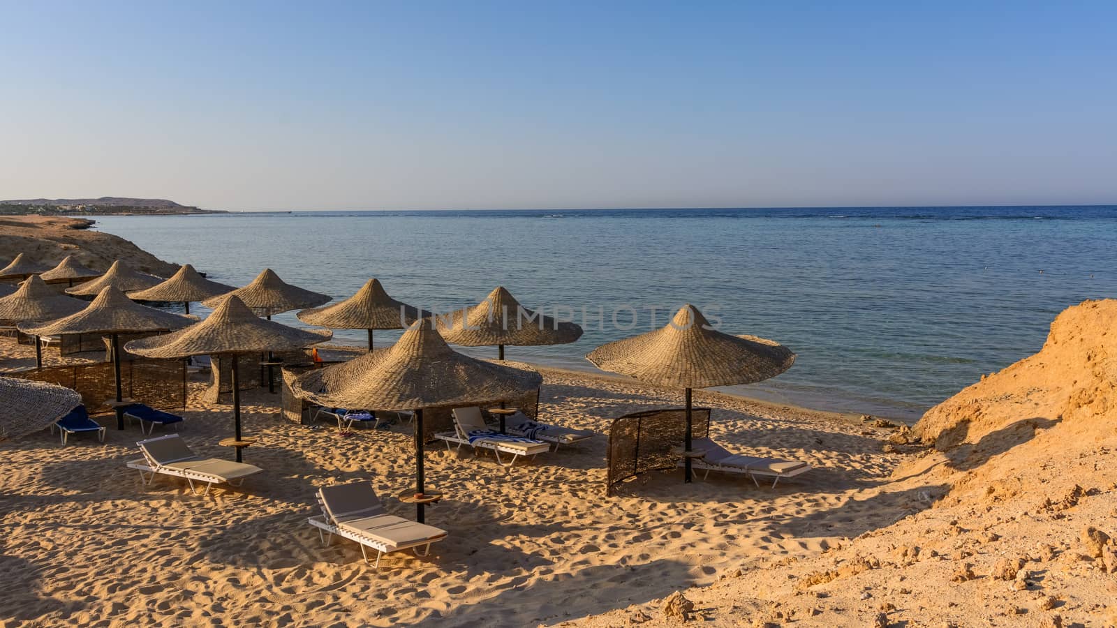 egyptian parasols by Robertobinetti70